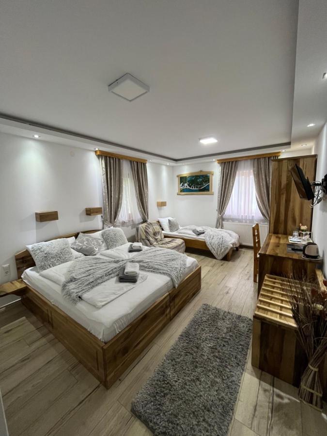 Prijeboj Rustic Inn River المظهر الخارجي الصورة